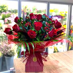 Eternal Love- 12 roses