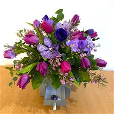 Pretty spring box with healing stone