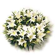 Lilies &amp; Foliage Open Wreath